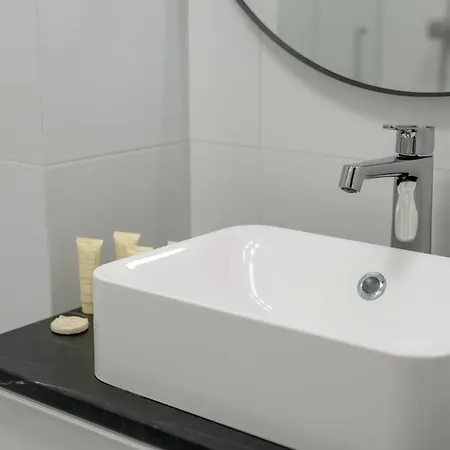 Jasny & Elegancki Typu Z Tarasem By Renters פוזנן