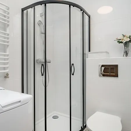 Jasny & Elegancki Typu Z Tarasem By Renters