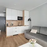 Jasny & Elegancki Typu Z Tarasem By Renters Apartment