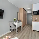 Jasny & Elegancki Typu Z Tarasem By Renters