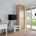 Jasny & Elegancki Typu Z Tarasem By Renters Posen