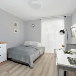 Apartment Jasny & Elegancki Typu Z Tarasem By Renters