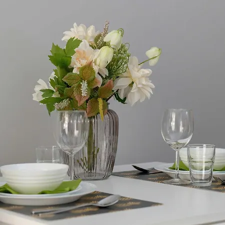 Apartment Jasny & Elegancki Typu Z Tarasem By Renters