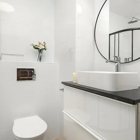 Jasny & Elegancki Typu Z Tarasem By Renters Apartment