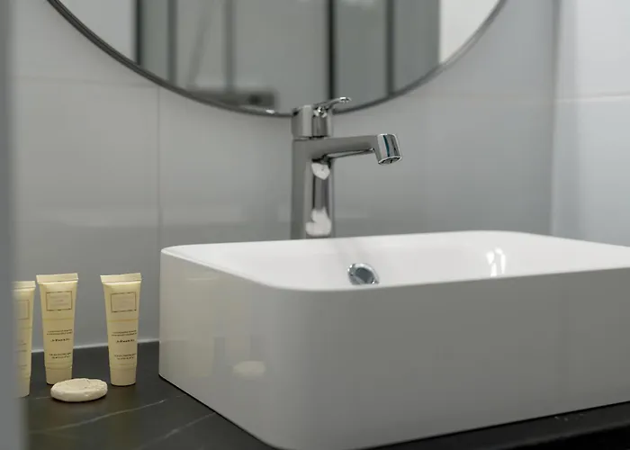 Jasny & Elegancki Typu Z Tarasem By Renters Апартаменти Познань